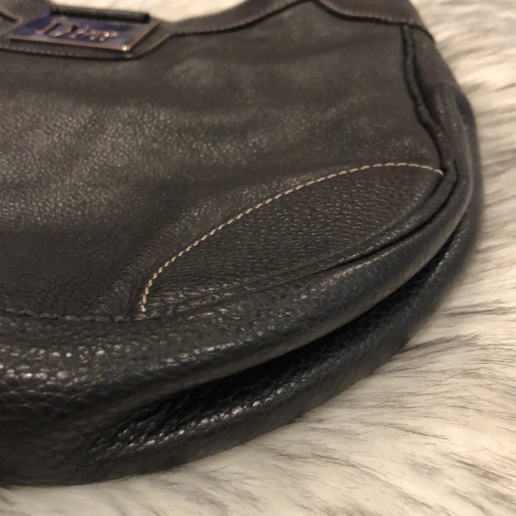 Christian Dior Leather Shoulder Bag - Picture 4 of 13